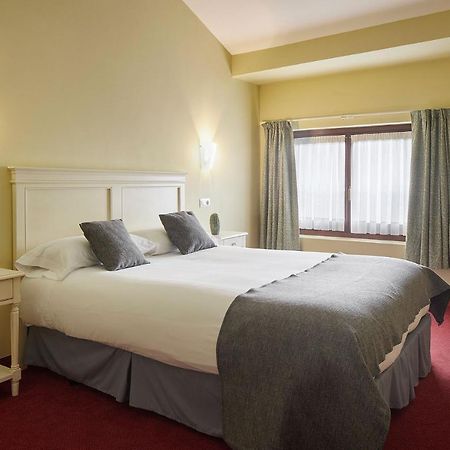 Iraipe Ongi Hotel Auto Check-In Оньяте Экстерьер фото
