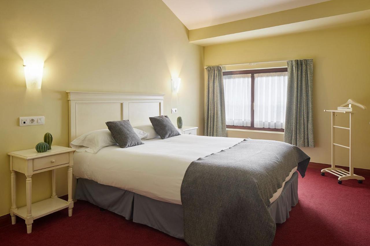 Iraipe Ongi Hotel Auto Check-In Оньяте Экстерьер фото